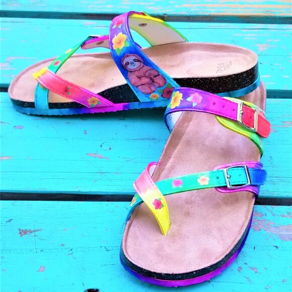 NEW  Size 9 Tie-Dye Toe-Ring Sandals with Sloths! - Picture 1 of 5